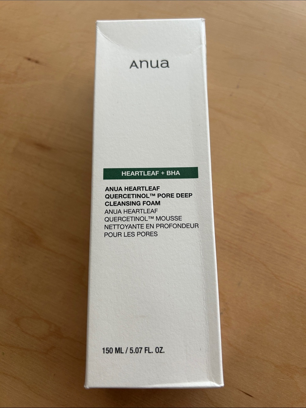 Anua Heartleaf Quercetinol Pore Deep Cleansing Foam — White with Green Accent